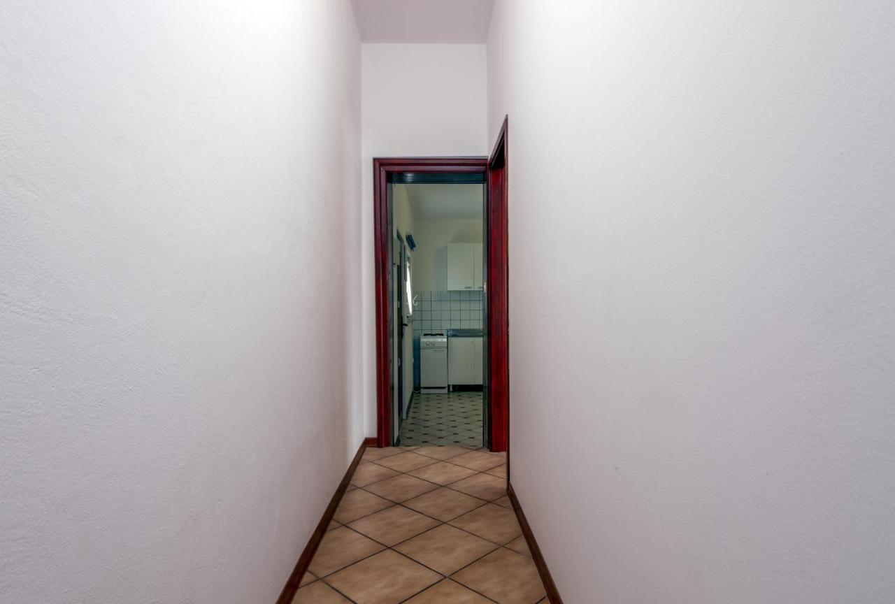 Family Friendly Apartments With A Swimming Pool Valbandon, Fazana - 2201 Штинян Екстер'єр фото